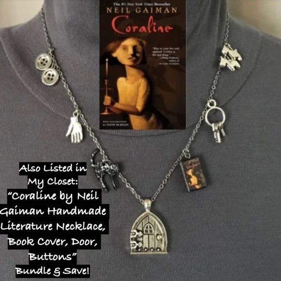 Alice in Wonderland by Lewis Carroll Handmade Literature Necklace, Book Cover - Picture 16 of 16